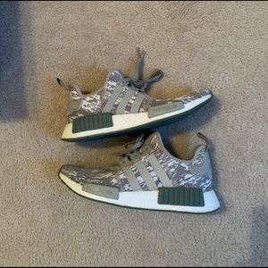 Adidas NMD R1 sesame olive green